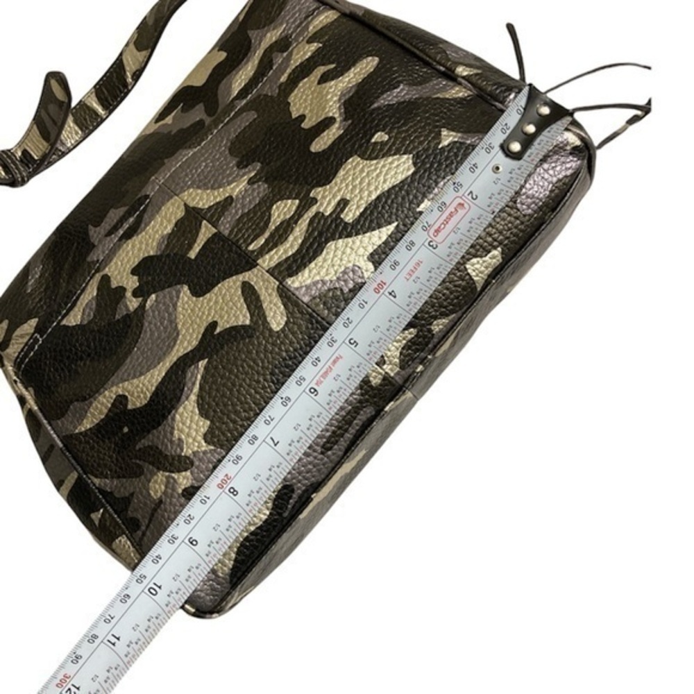Aimee kestenberg camouflage military green silver gray black messenger bag - Picture 3 of 13
